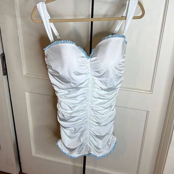 Alice in Wonderland Ruched one Piece Bikini Plus Size 14 D/DD New - Picture 2 of 6